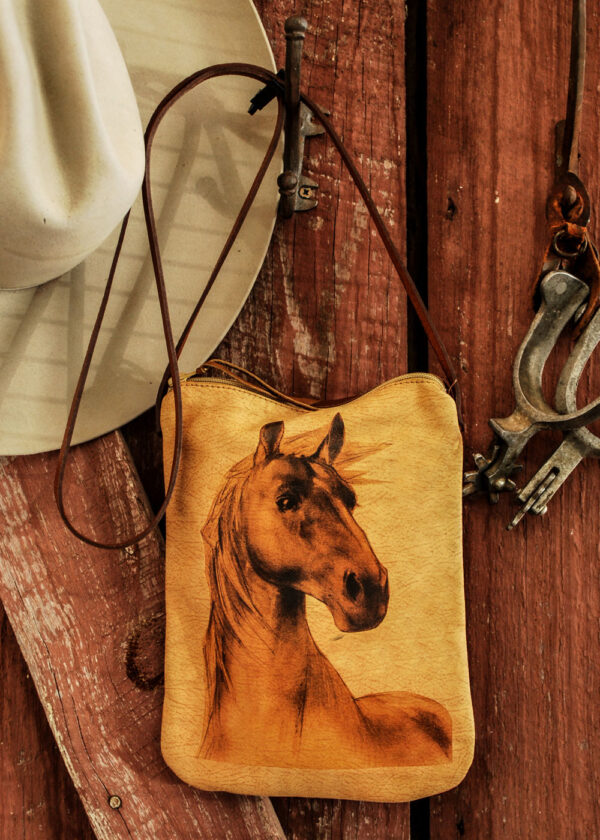 horse pouch